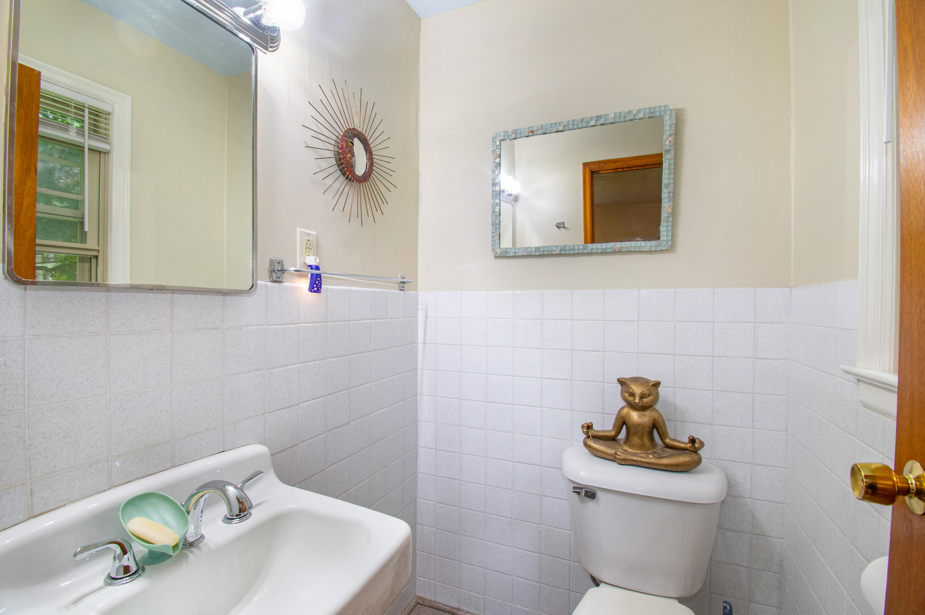 5 Pineview Street Lewiston ME 04240