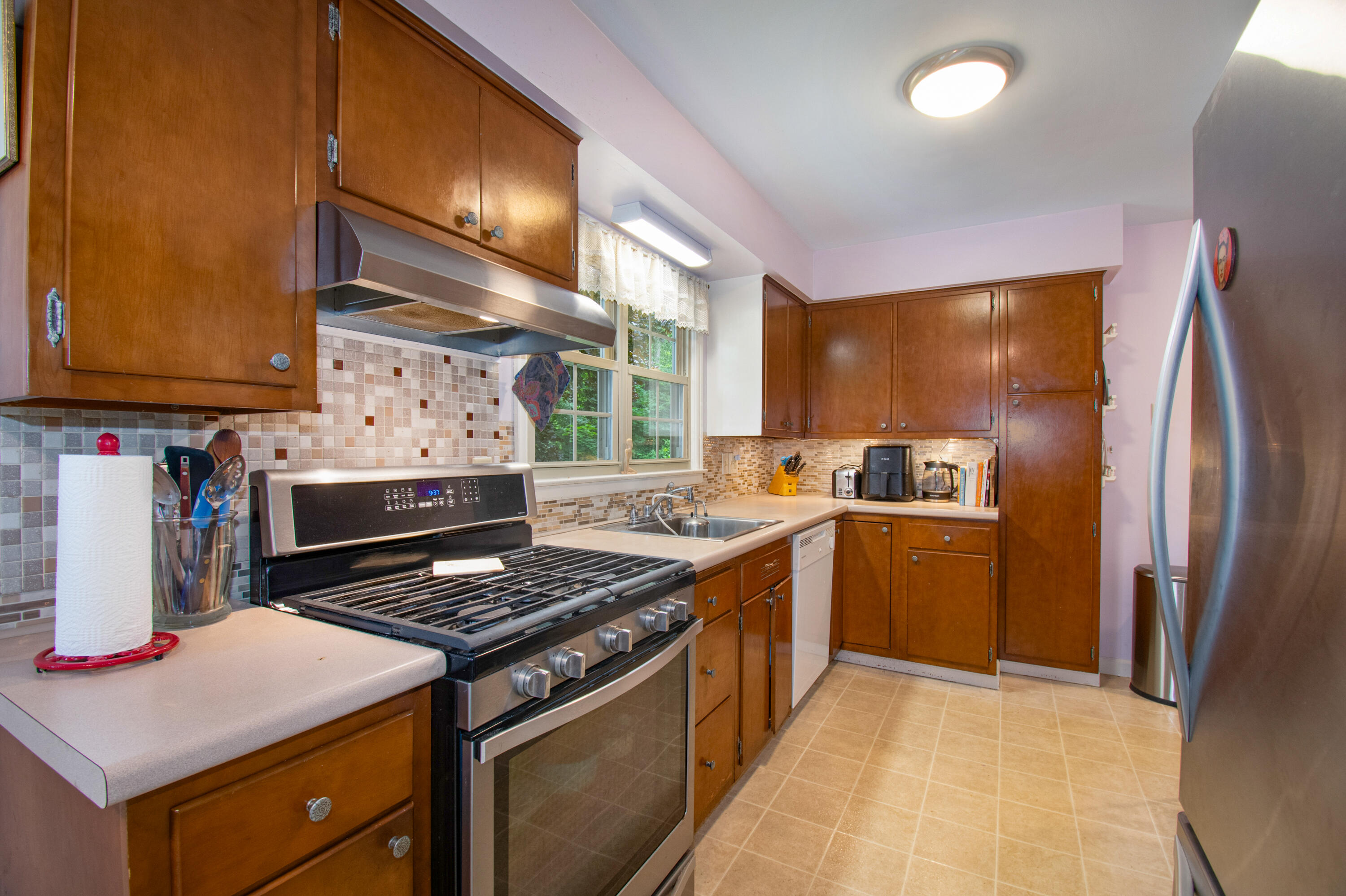 5 Pineview Street Lewiston ME 04240