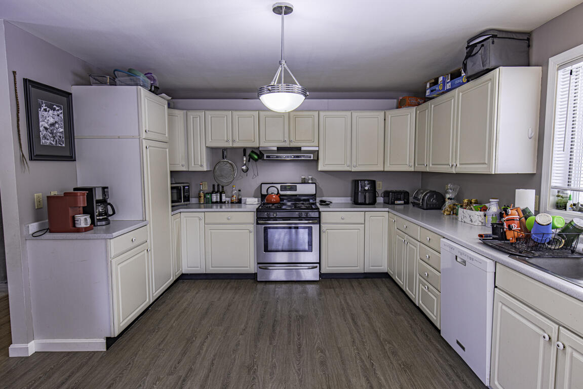 1568 Essex Street Bangor ME 04401