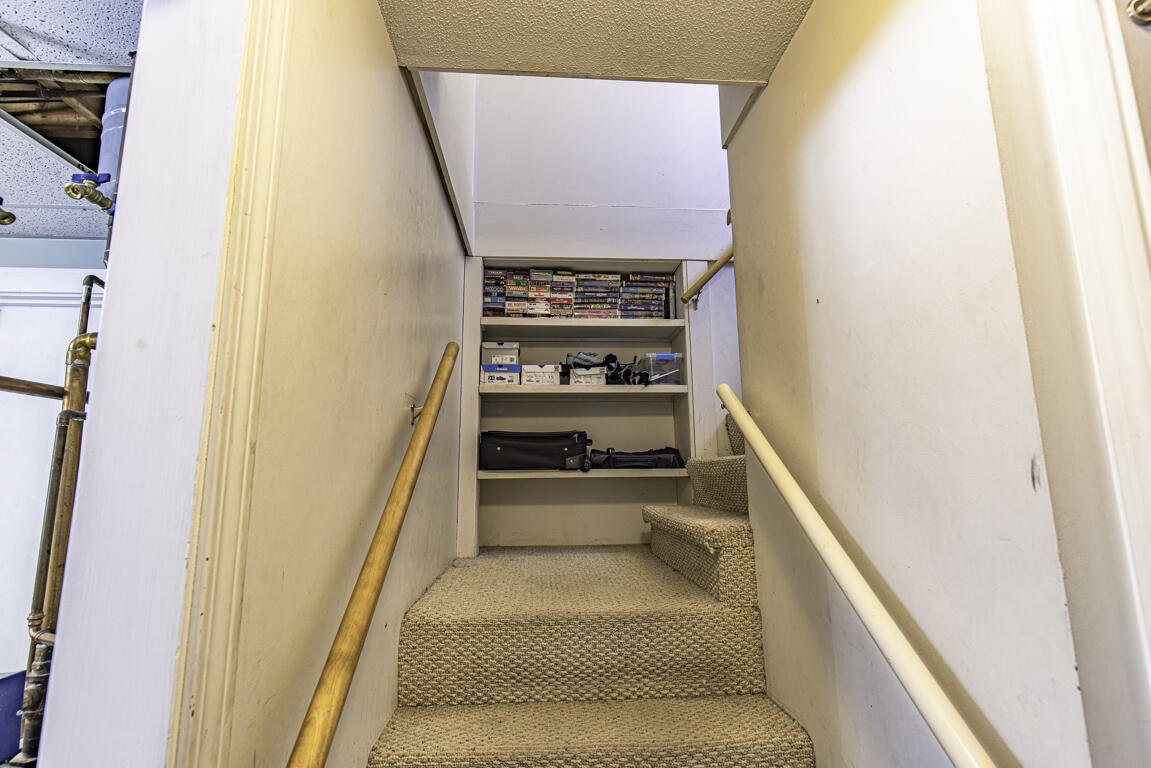 1568 Essex Street Bangor ME 04401