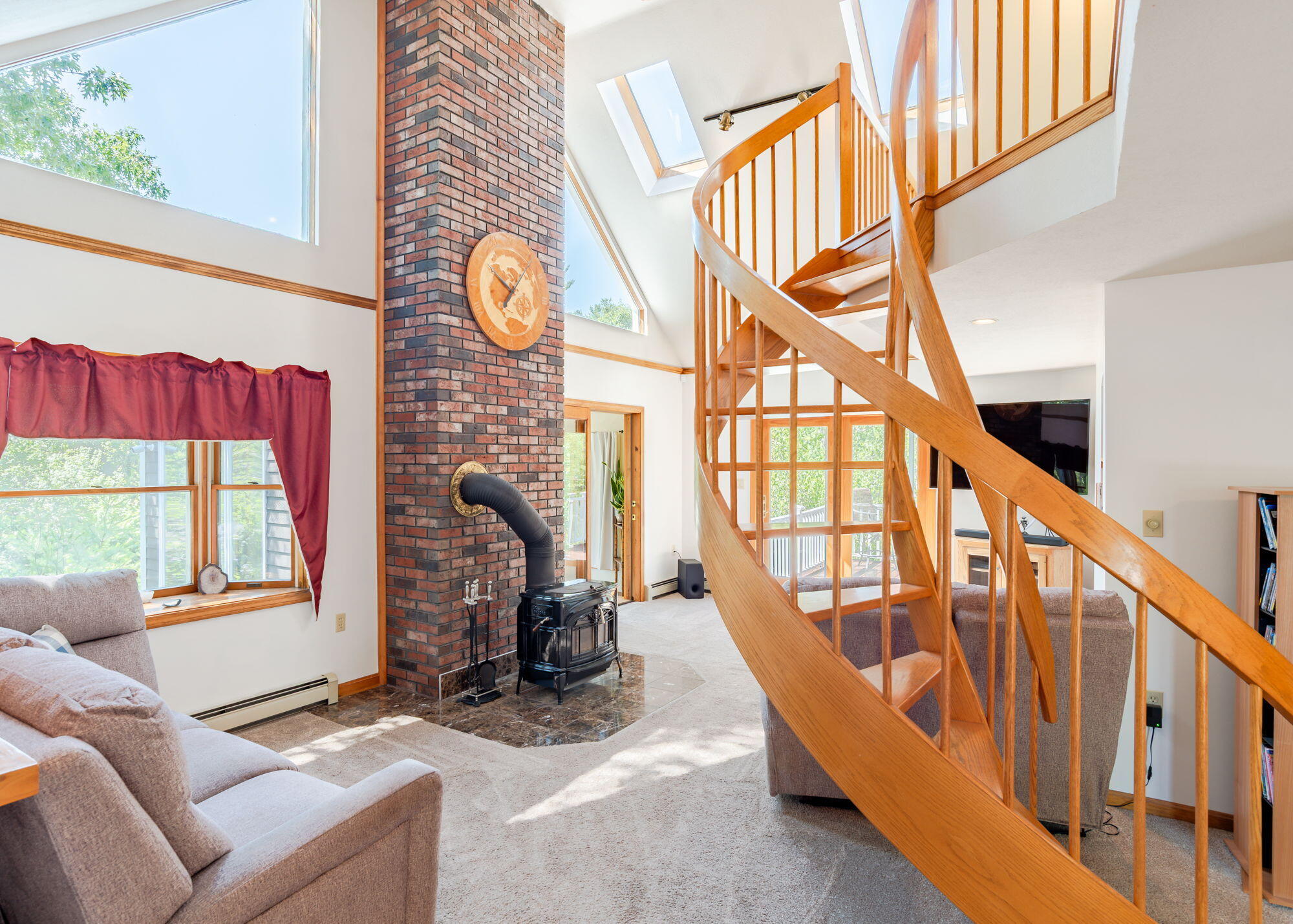 103 Hardscrabble Road Hollis ME 04042