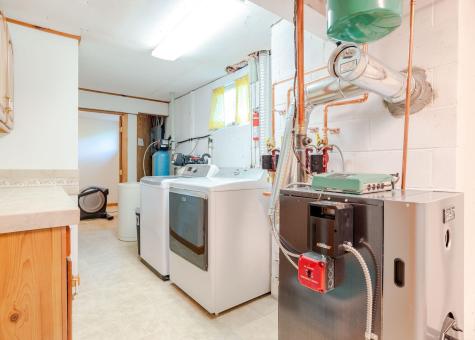 103 Hardscrabble Road Hollis ME 04042