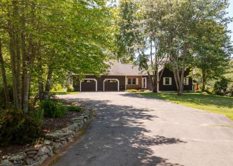 103 Hardscrabble Road Hollis ME 04042