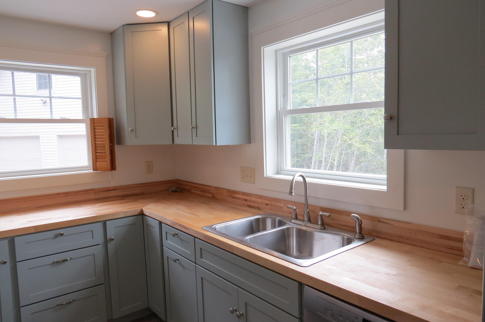 14 Old County Way Ellsworth ME 04605