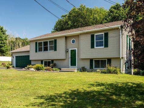 206 Fairview Avenue Auburn ME 04210