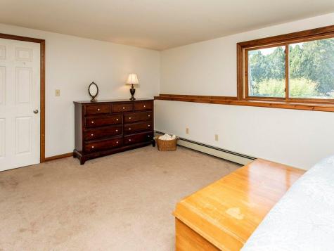 206 Fairview Avenue Auburn ME 04210