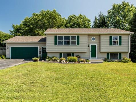 206 Fairview Avenue Auburn ME 04210