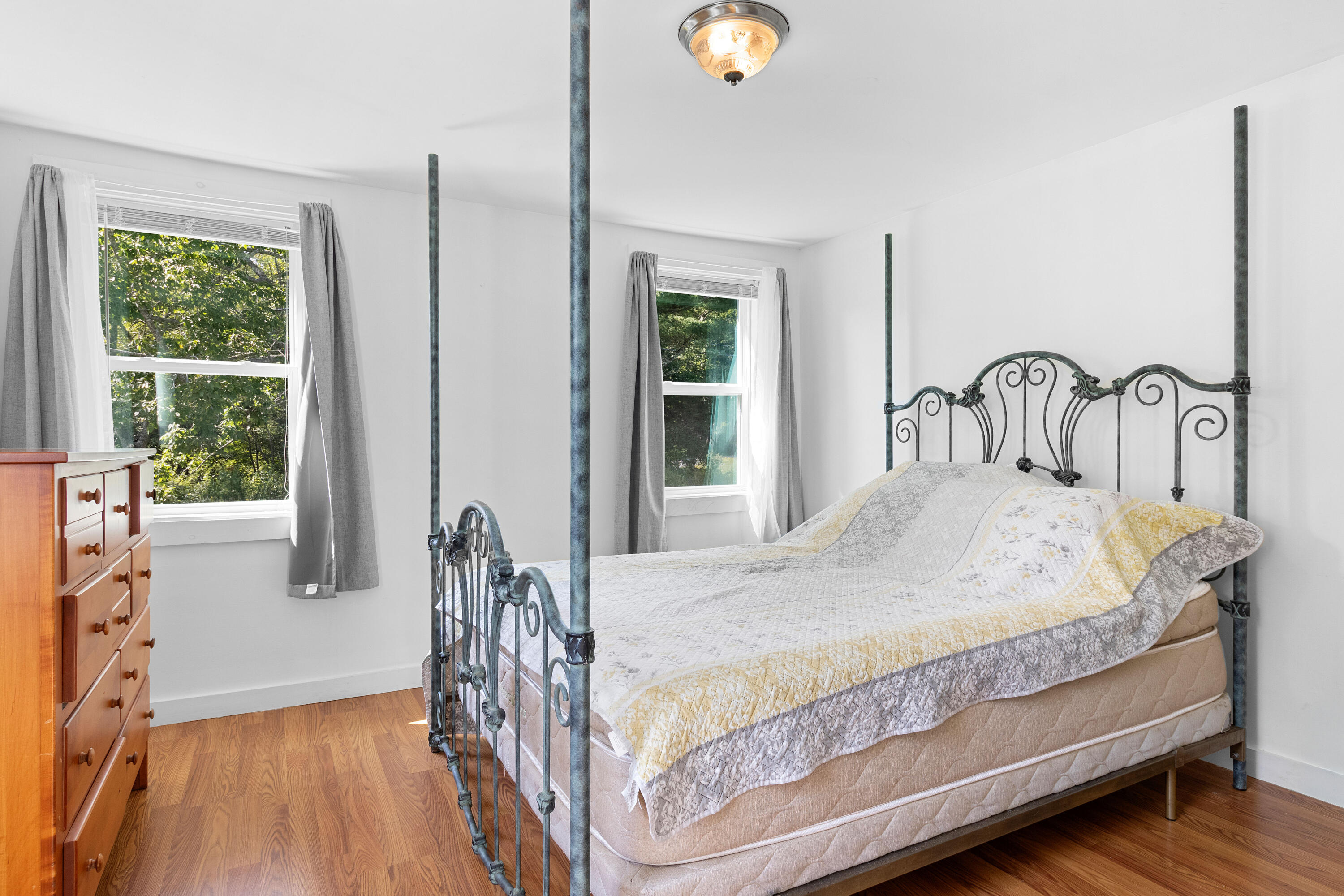 1682 &1676 Main Road Phippsburg ME 04562