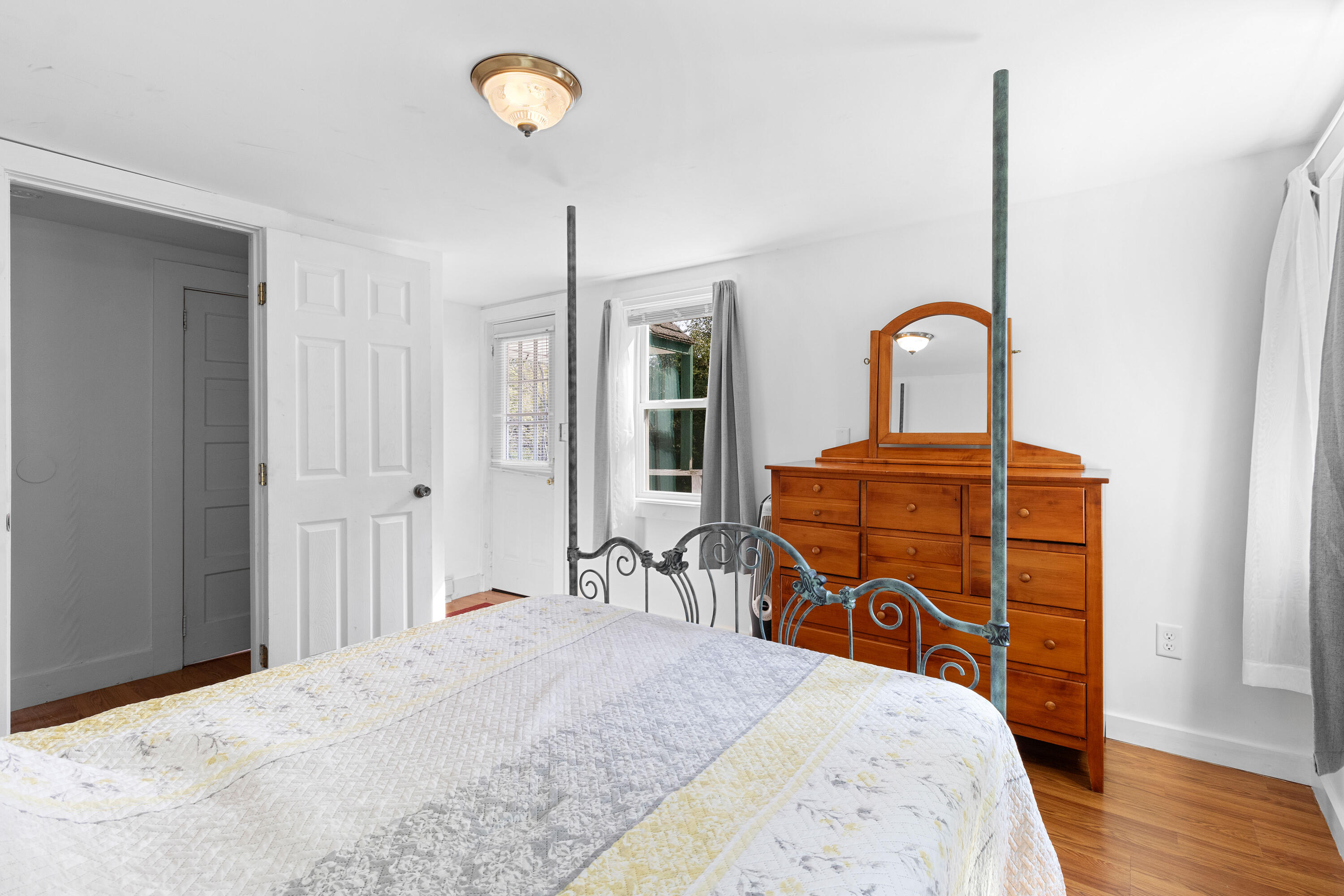 1682 &1676 Main Road Phippsburg ME 04562