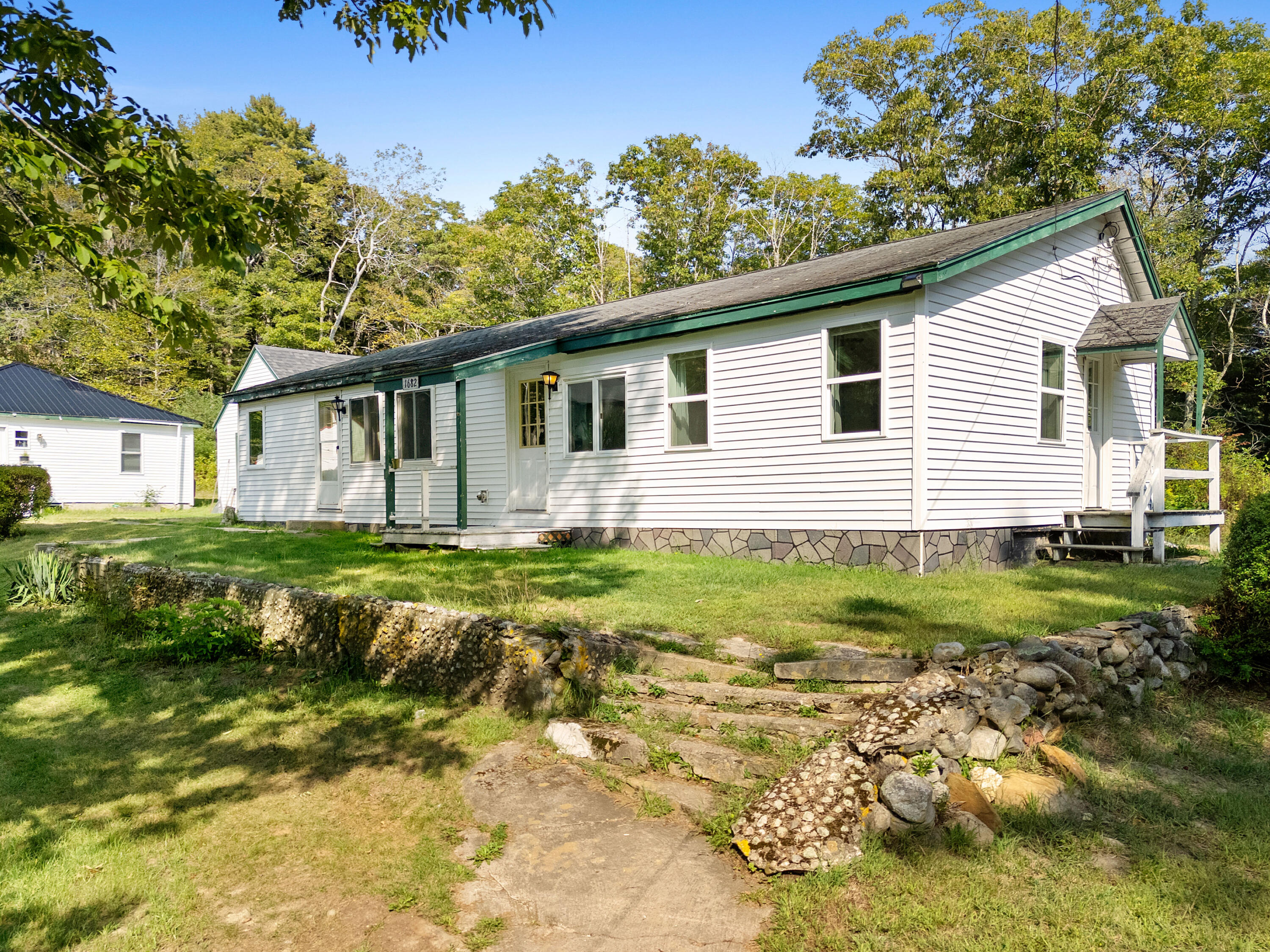 1682 &1676 Main Road Phippsburg ME 04562