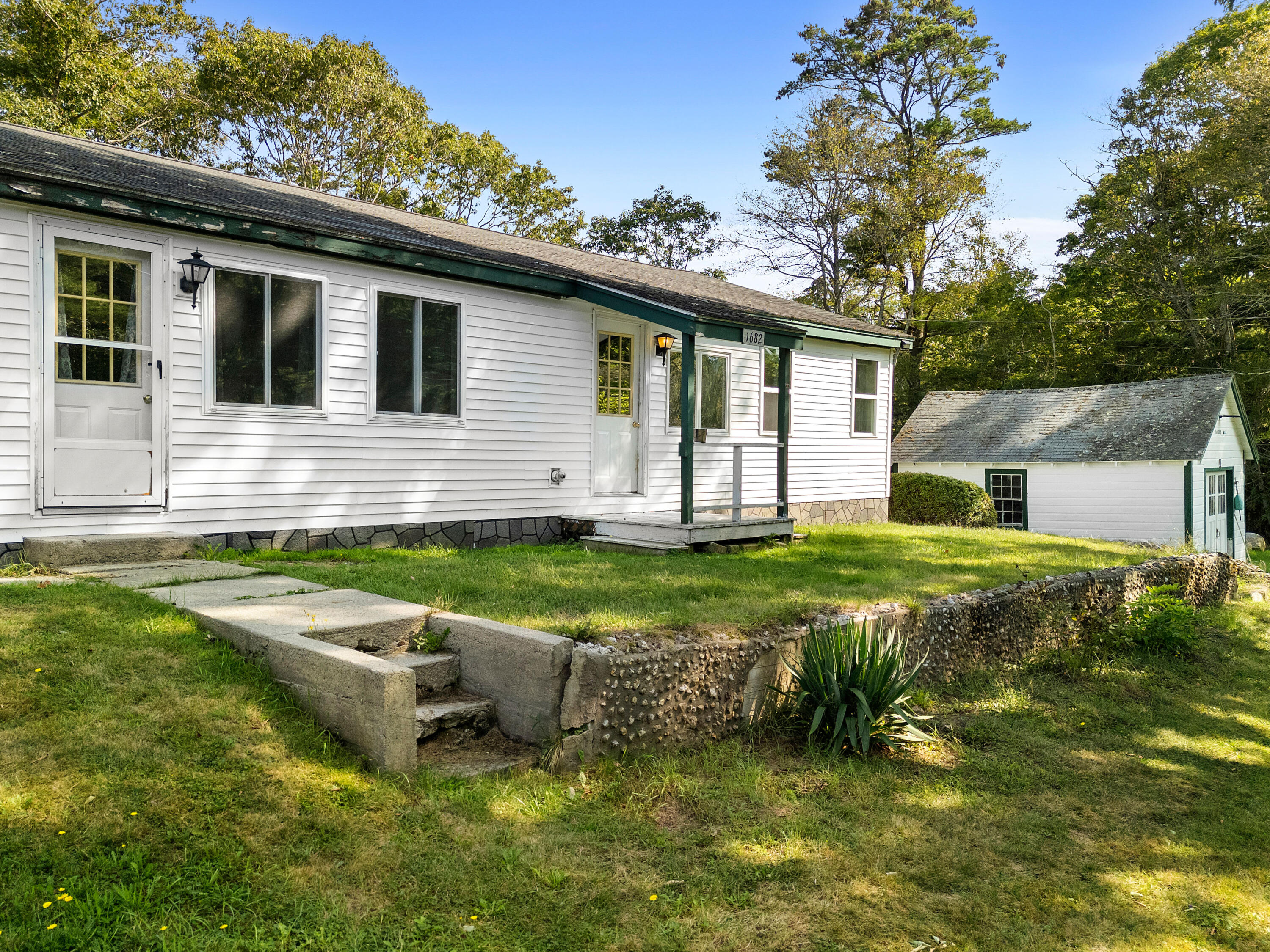 1682 &1676 Main Road Phippsburg ME 04562