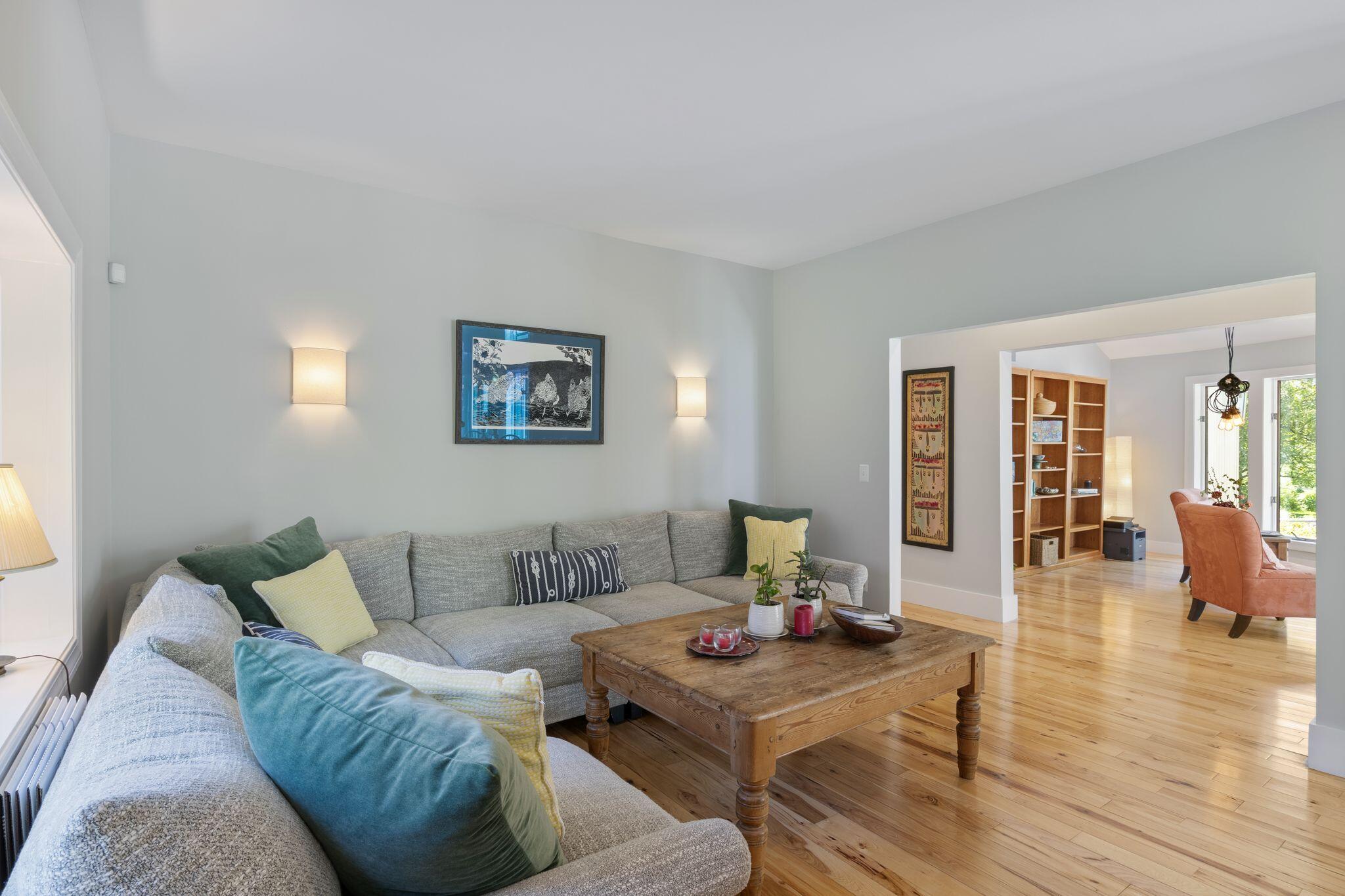 61 Woodville Road Falmouth ME 04105