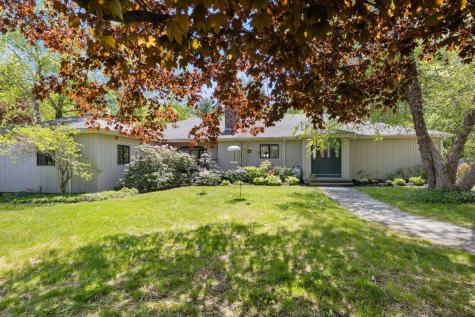 61 Woodville Road Falmouth ME 04105