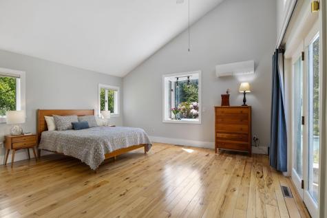 61 Woodville Road Falmouth ME 04105