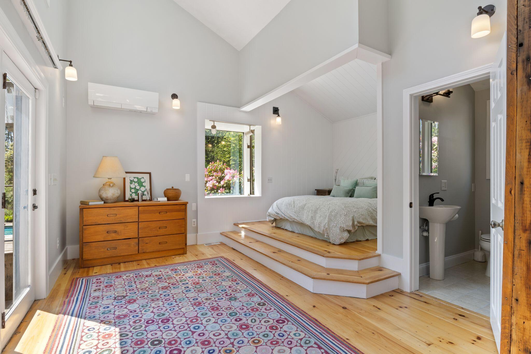 61 Woodville Road Falmouth ME 04105