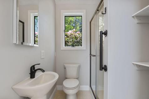 61 Woodville Road Falmouth ME 04105