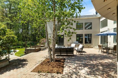 61 Woodville Road Falmouth ME 04105