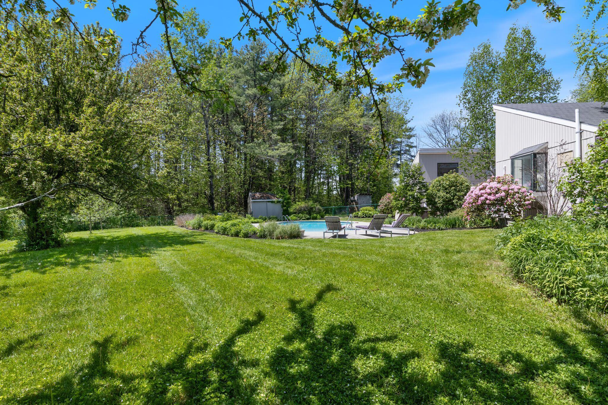 61 Woodville Road Falmouth ME 04105