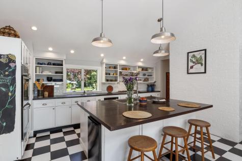 61 Woodville Road Falmouth ME 04105