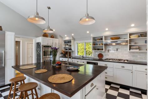 61 Woodville Road Falmouth ME 04105