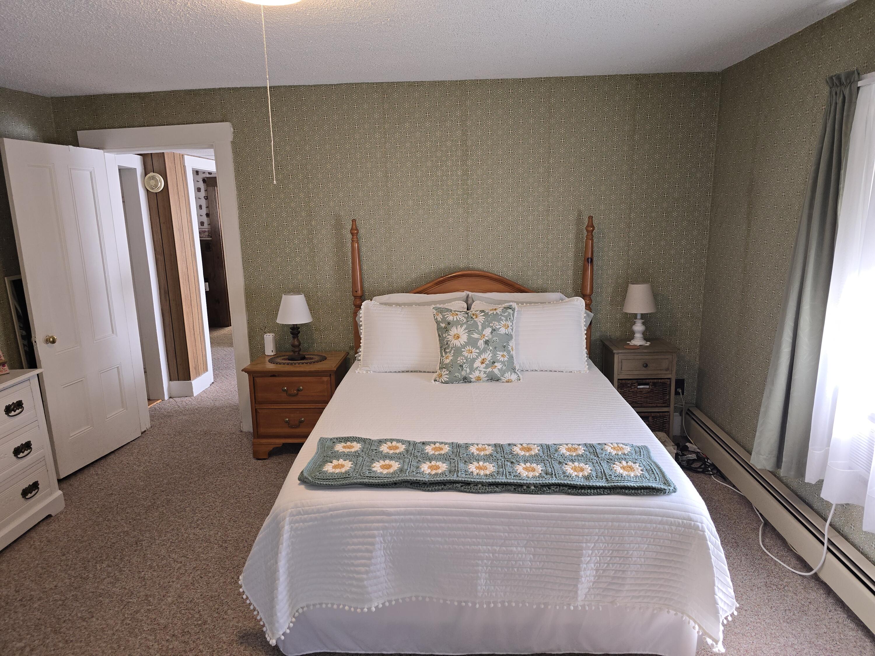 112 Shaker Road Gray ME 04039