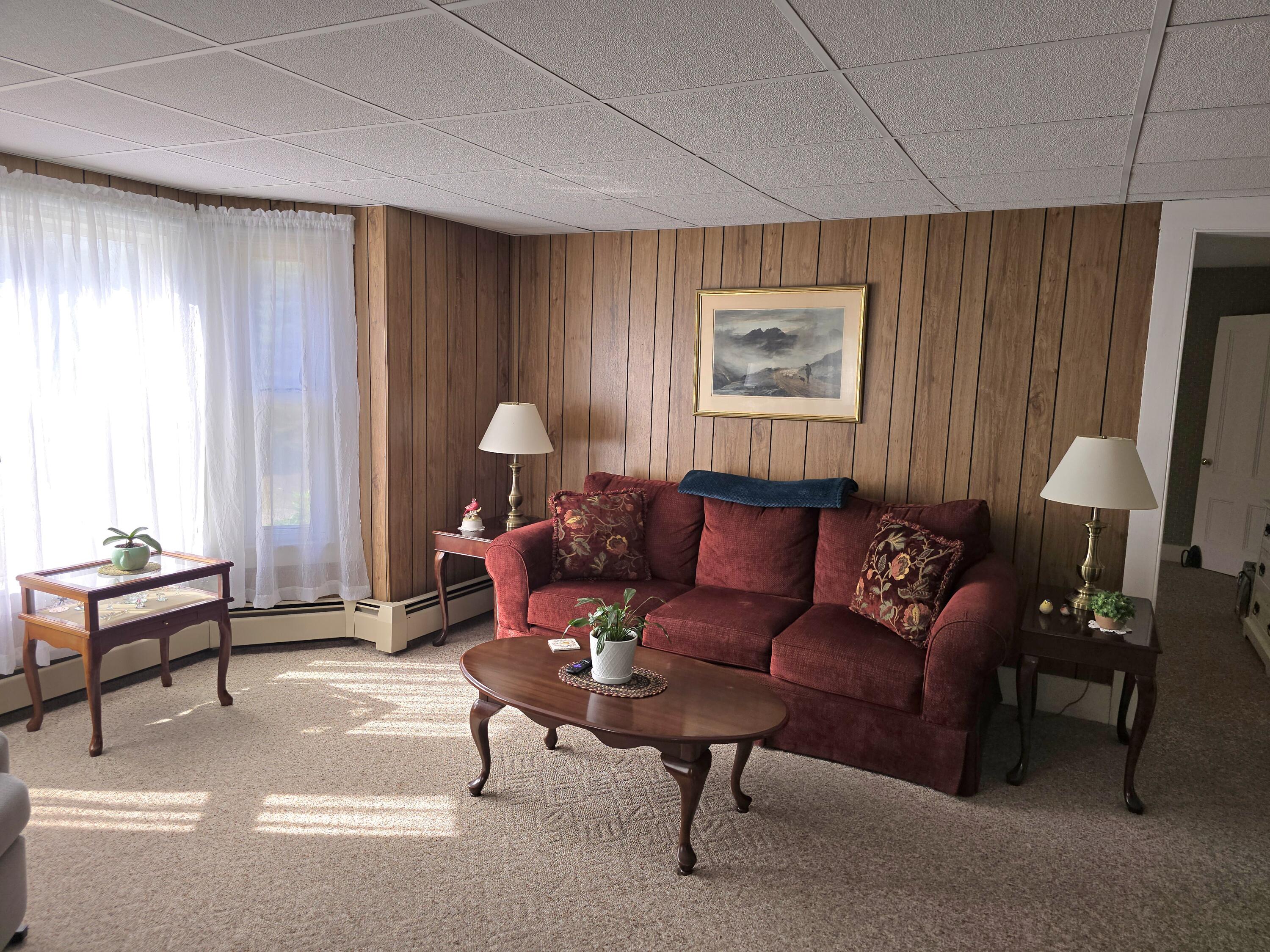 112 Shaker Road Gray ME 04039