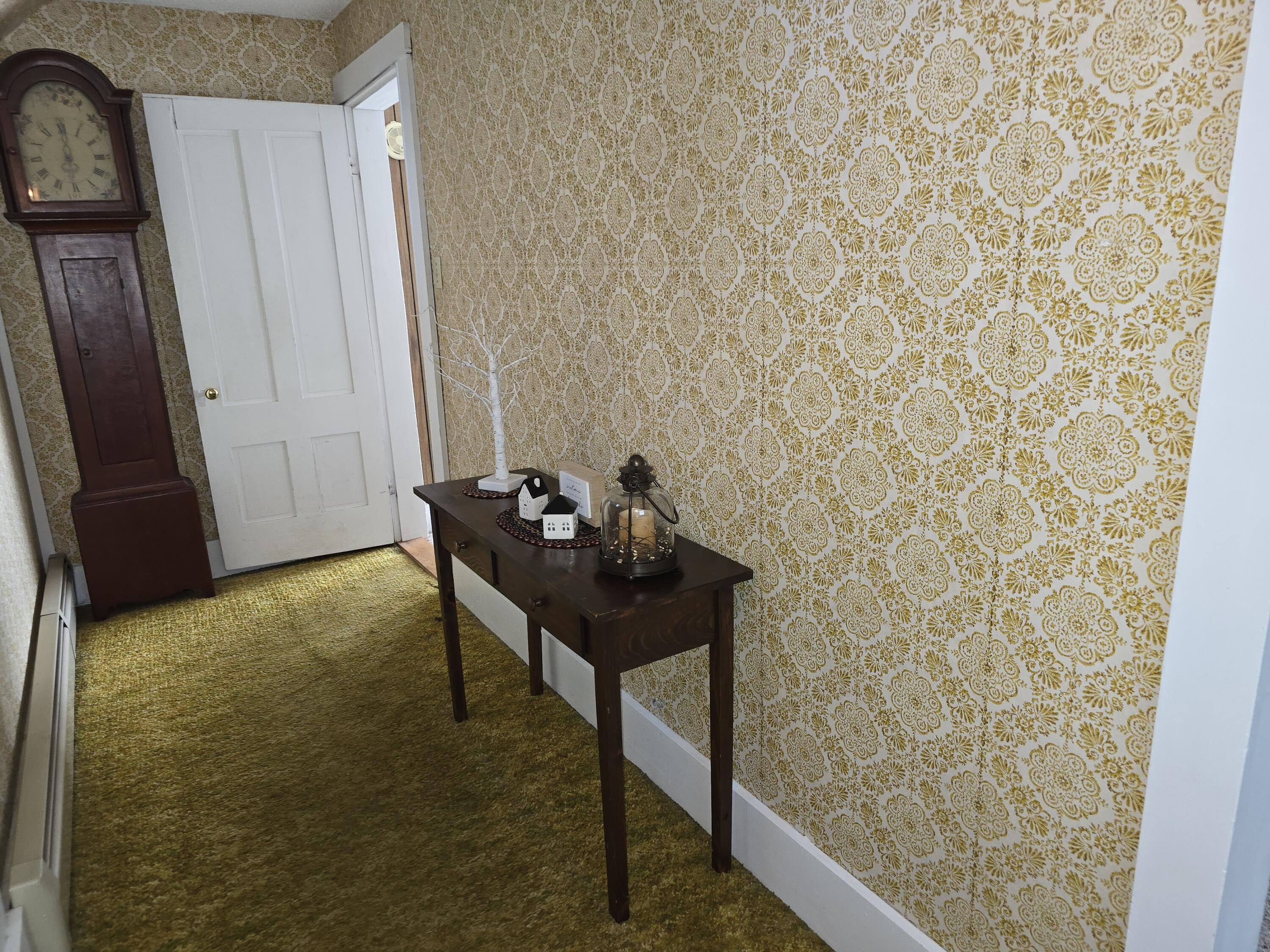 112 Shaker Road Gray ME 04039