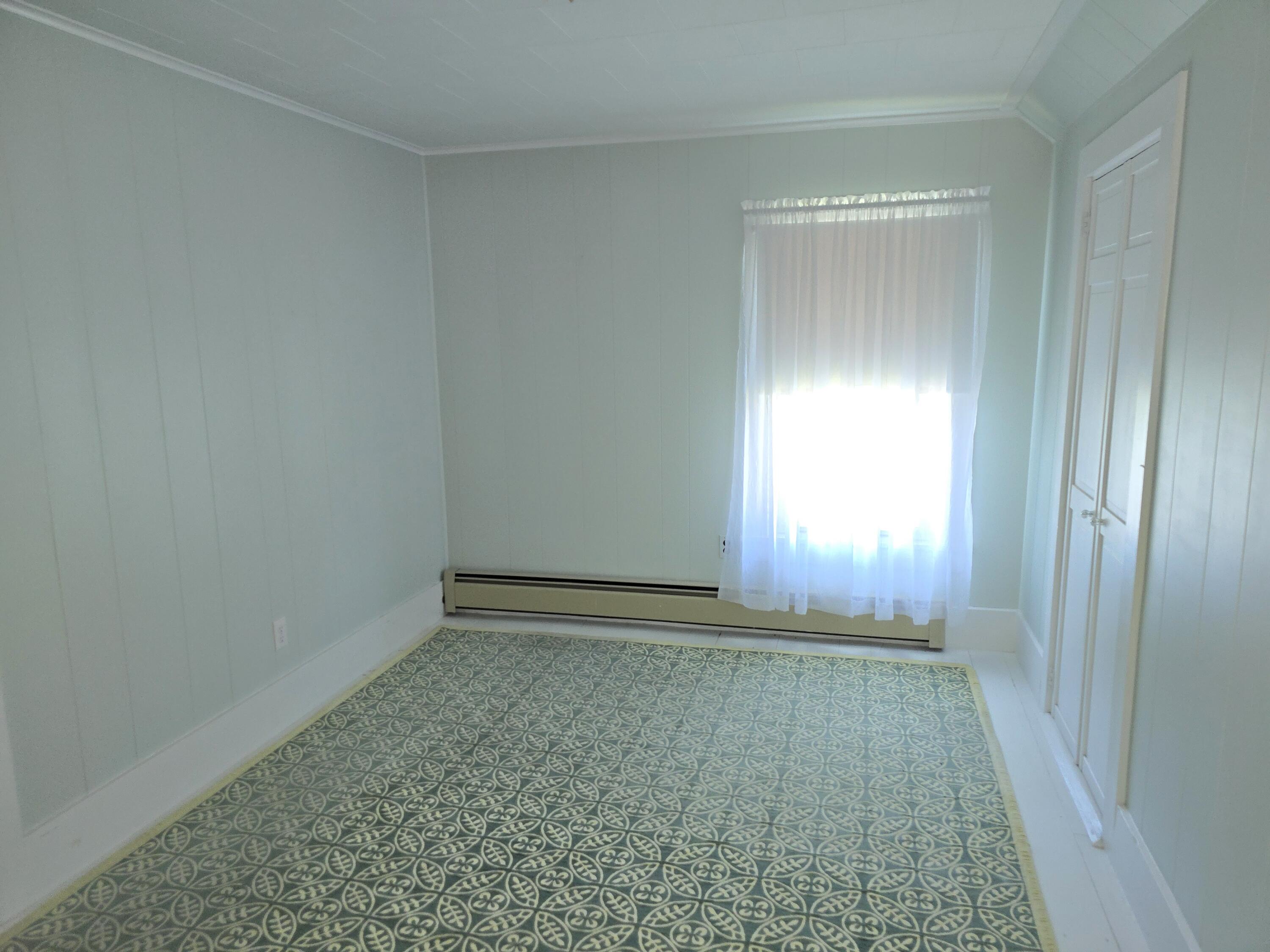 112 Shaker Road Gray ME 04039