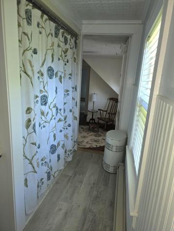 112 Shaker Road Gray ME 04039