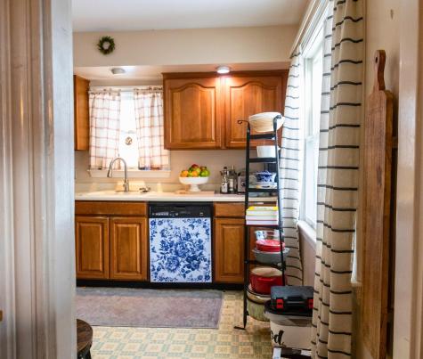 15 North Street Dixfield ME 04224