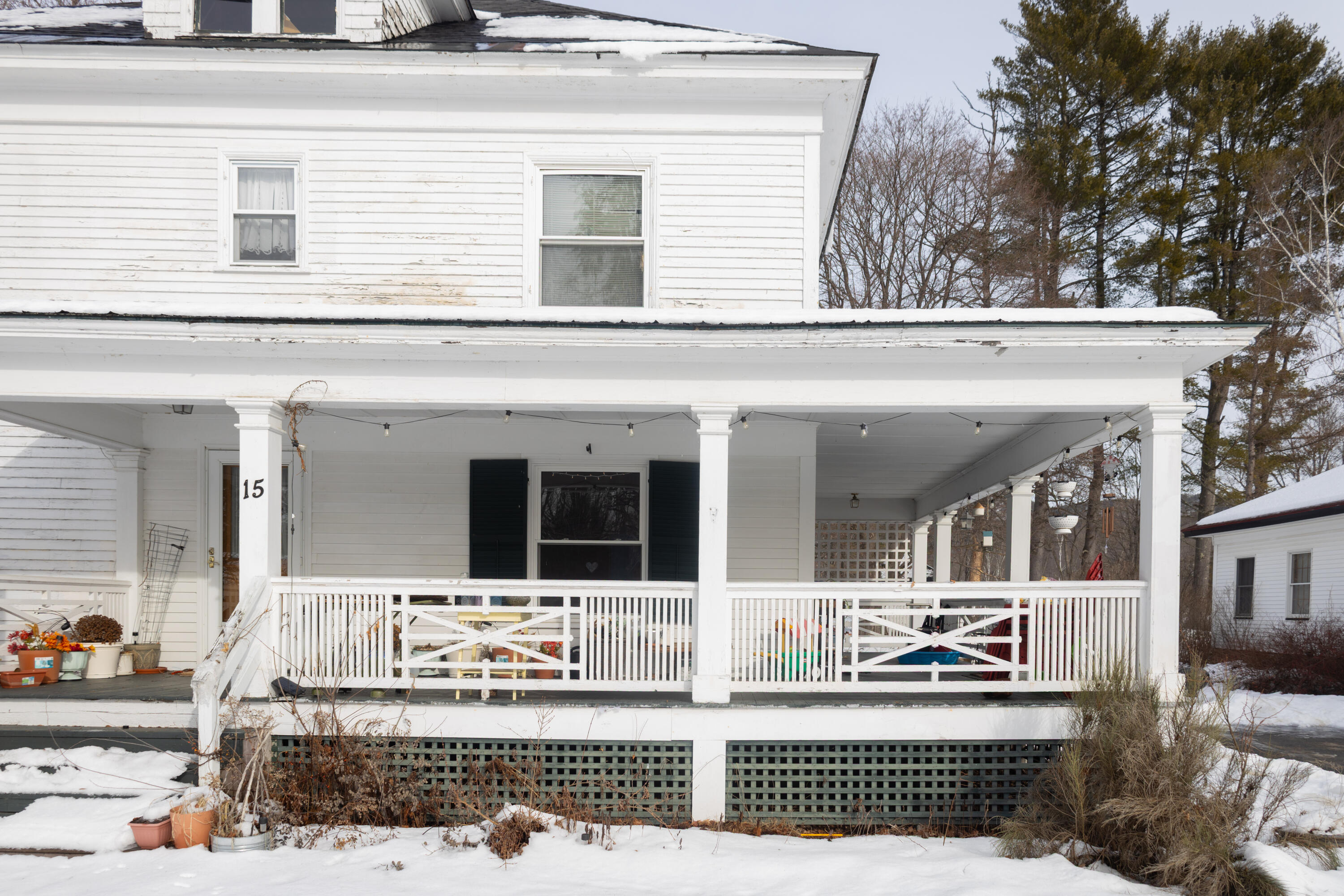 15 North Street Dixfield ME 04224