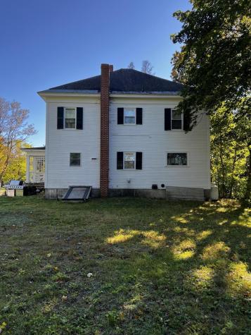 15 North Street Dixfield ME 04224