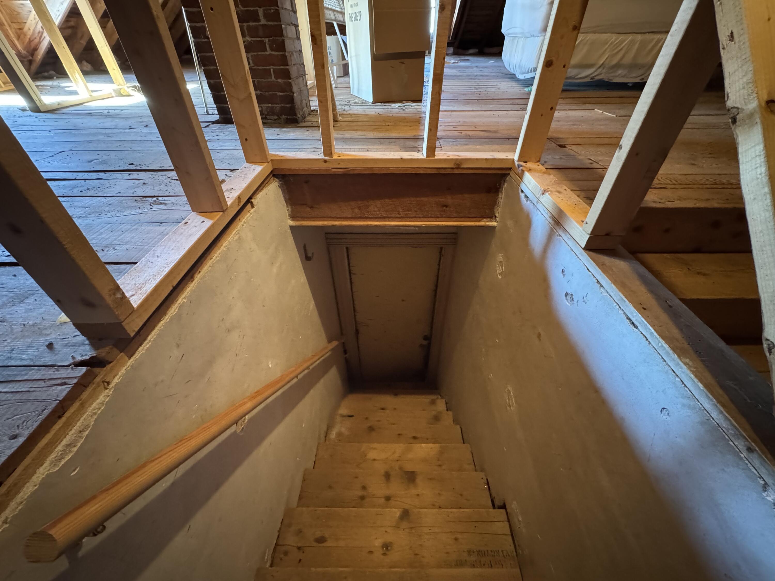 15 North Street Dixfield ME 04224