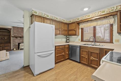 104 Longmeadow Drive Brewer ME 04412