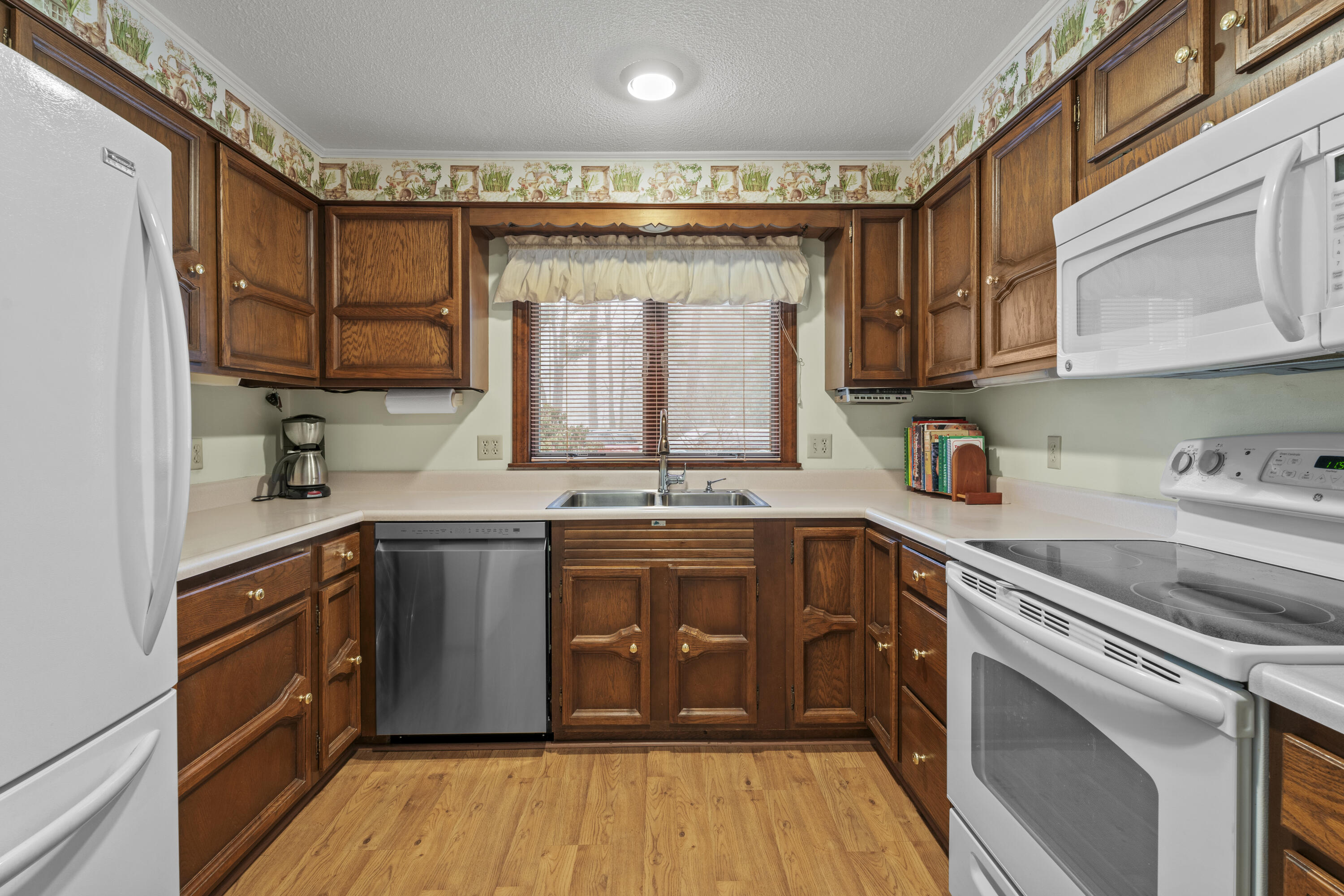 104 Longmeadow Drive Brewer ME 04412