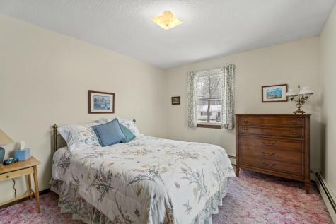 104 Longmeadow Drive Brewer ME 04412