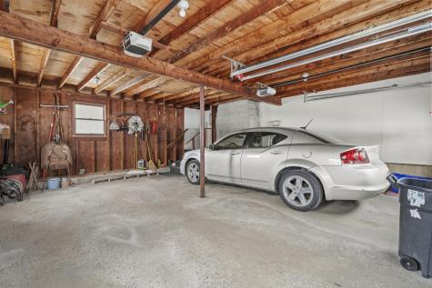 104 Longmeadow Drive Brewer ME 04412