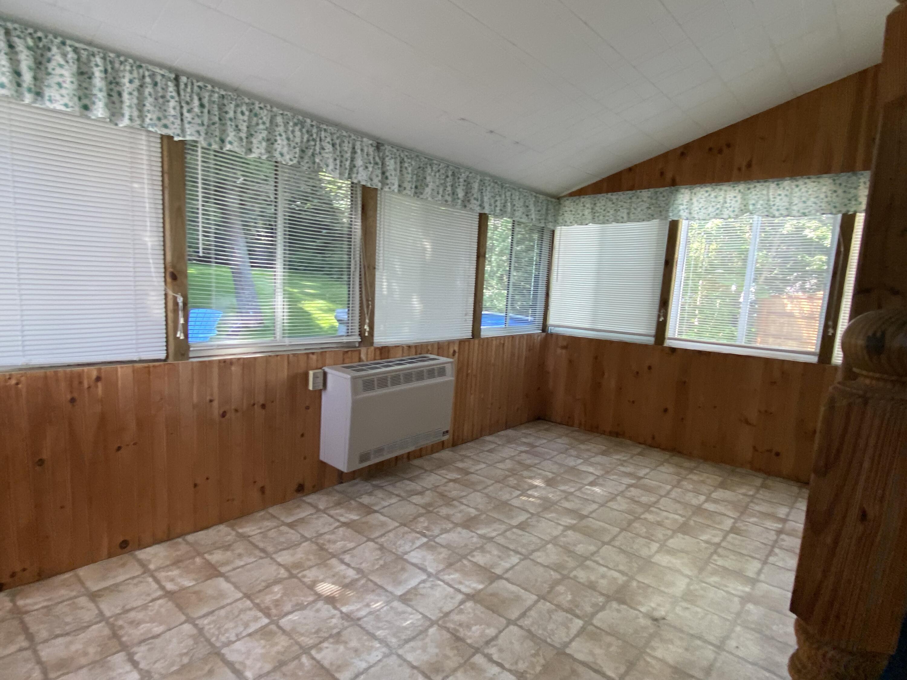 106 Yankee Avenue Bangor ME 04401