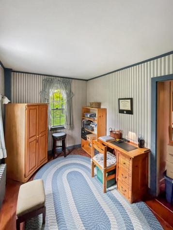 1 Mast Road Lee NH 03861