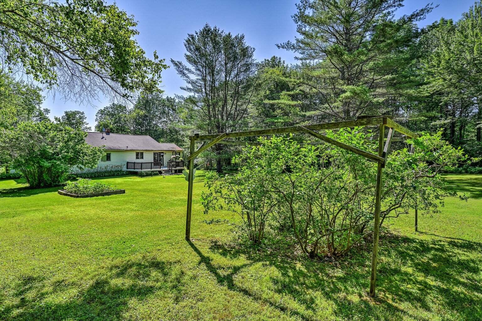 3530 Middle Road Sidney ME 04330