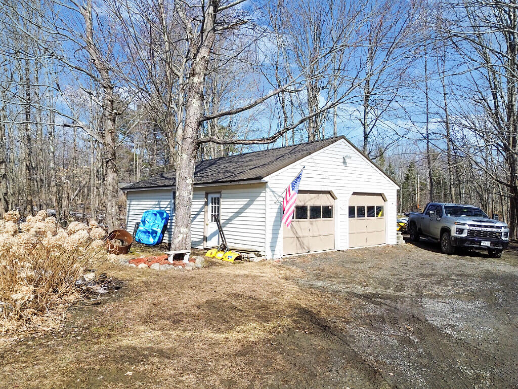 3530 Middle Road Sidney ME 04330