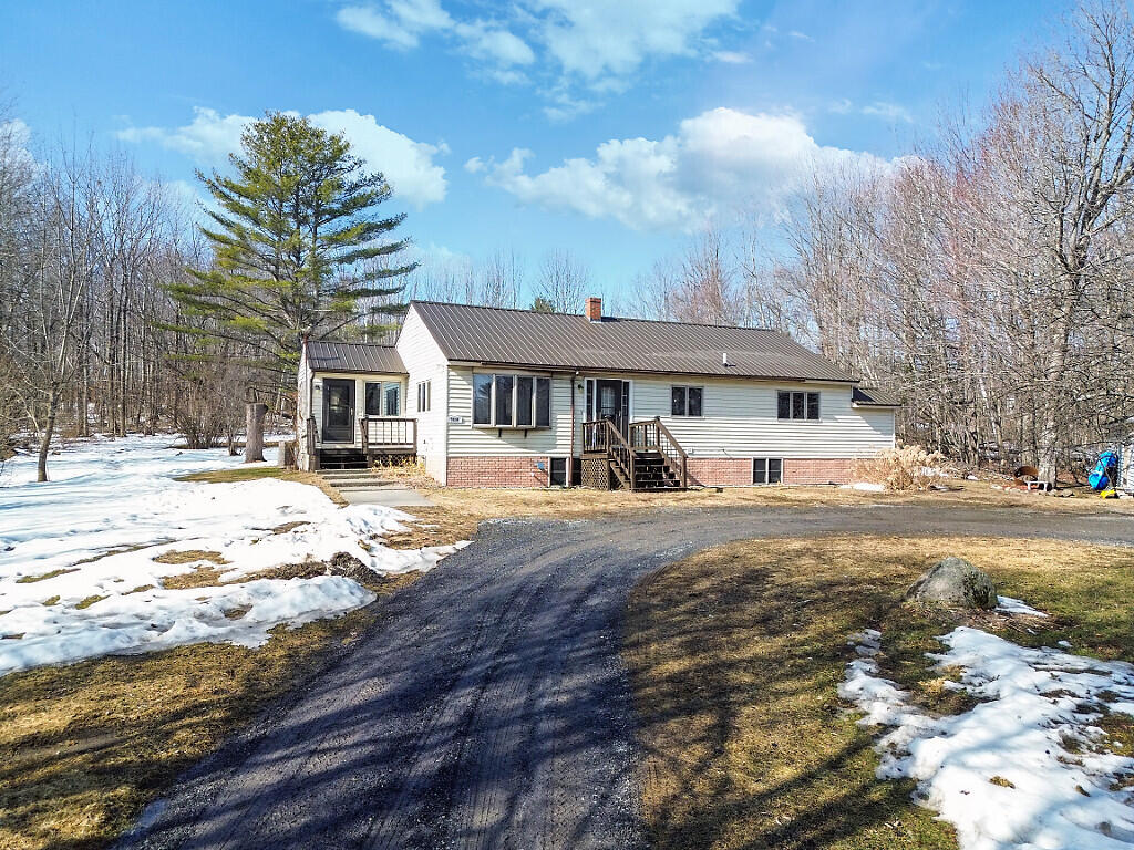 3530 Middle Road Sidney ME 04330