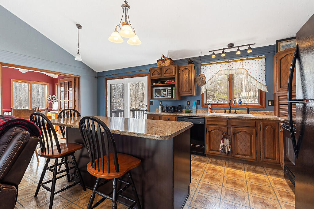 3530 Middle Road Sidney ME 04330