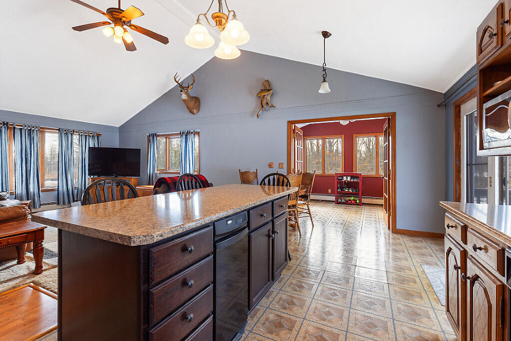 3530 Middle Road Sidney ME 04330