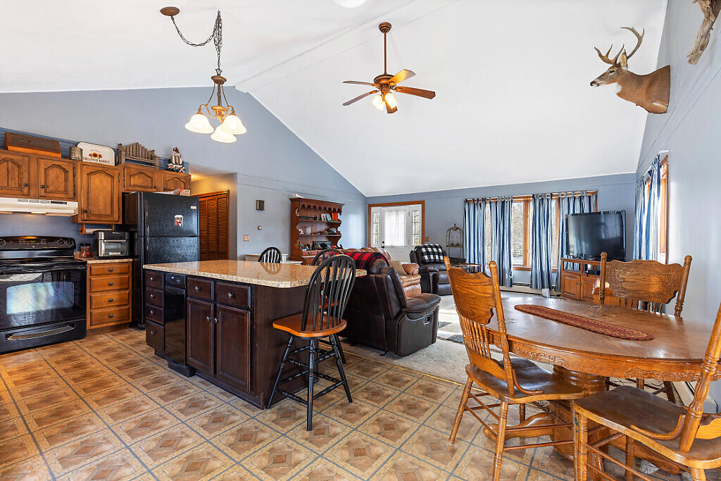 3530 Middle Road Sidney ME 04330