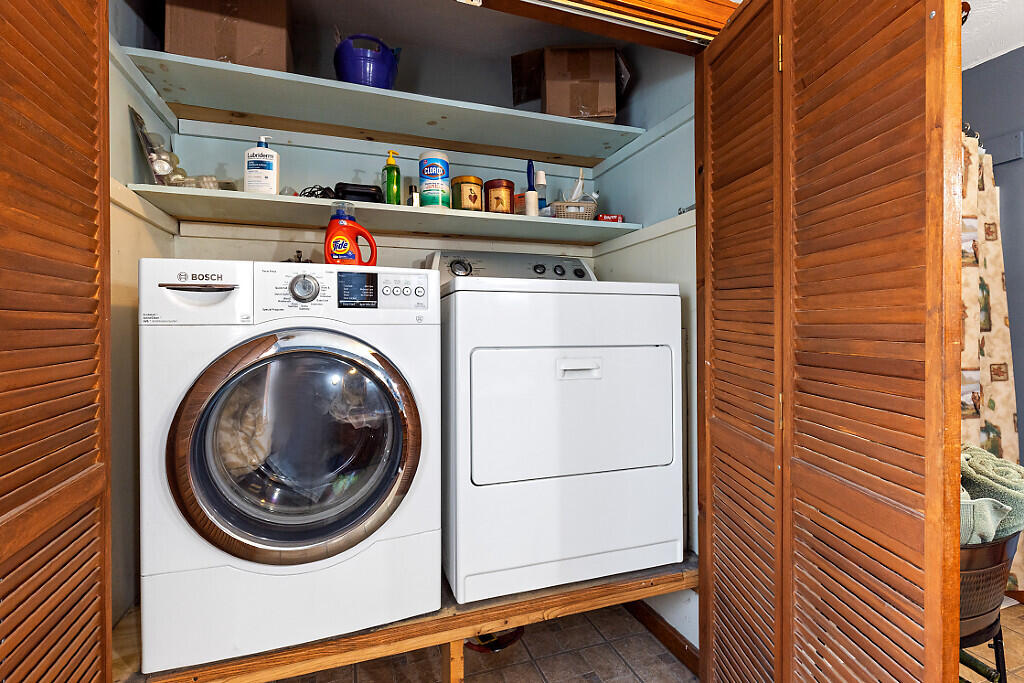 3530 Middle Road Sidney ME 04330