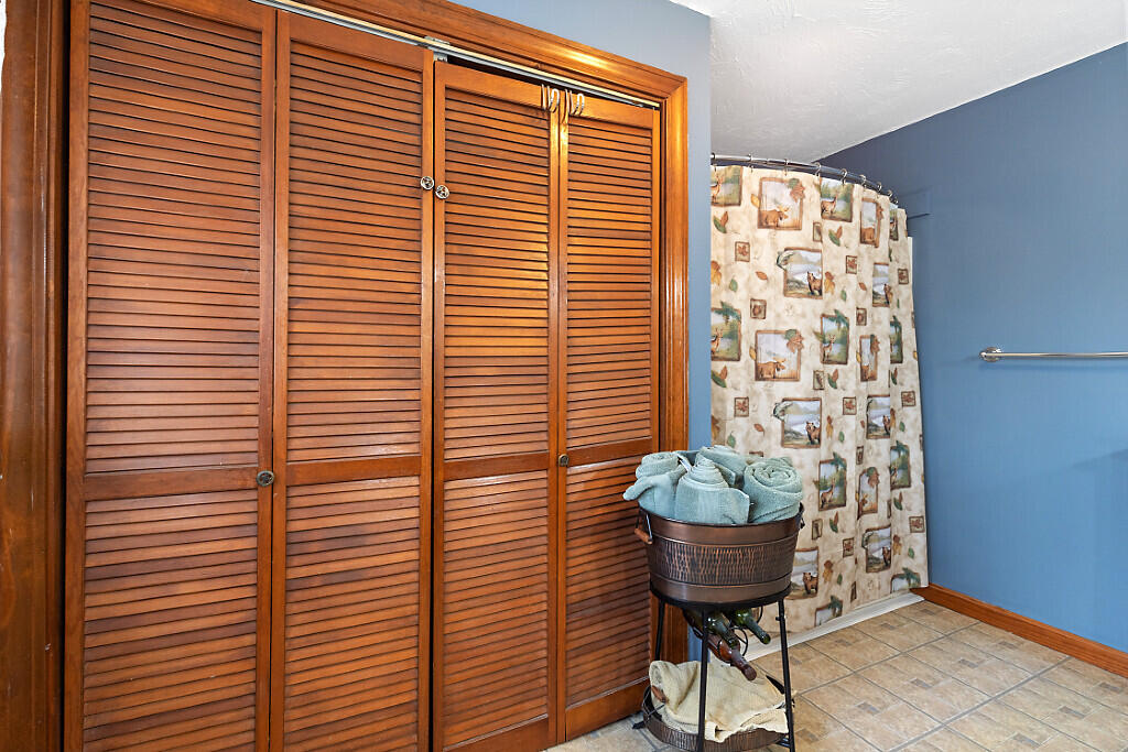 3530 Middle Road Sidney ME 04330