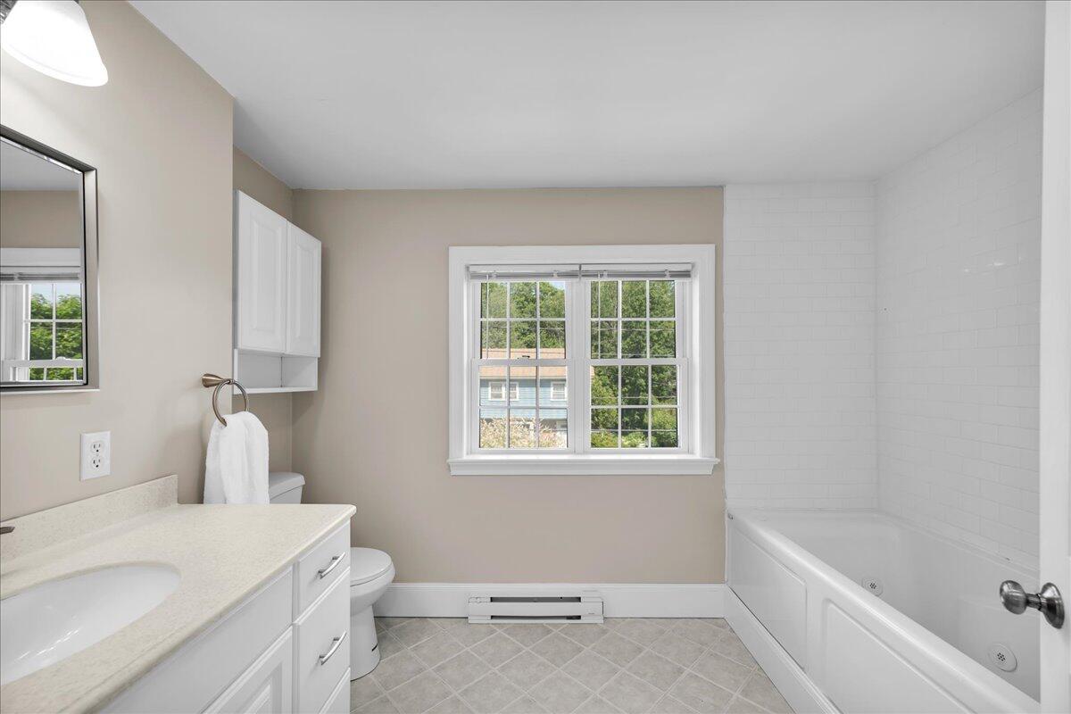 153 Cedar Street Belfast ME 04915