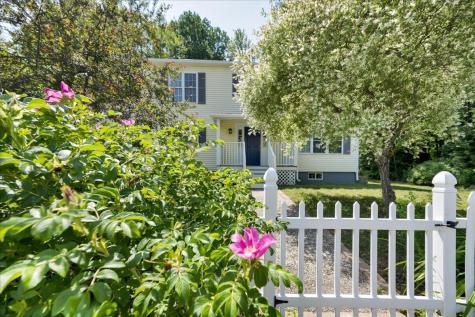 153 Cedar Street Belfast ME 04915