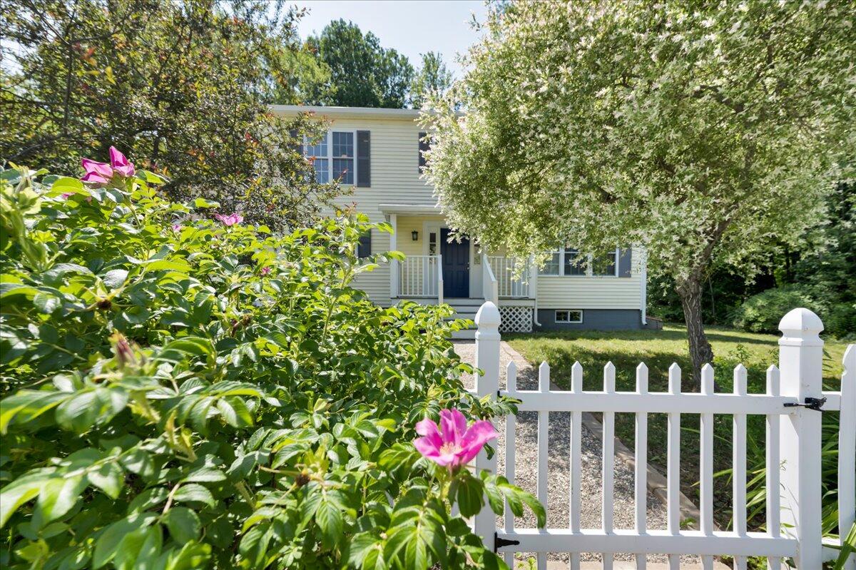 153 Cedar Street Belfast ME 04915
